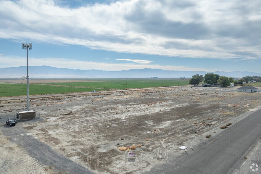 More Photos Of 1053 Lovelock Ave, Lovelock Industrial For Sale