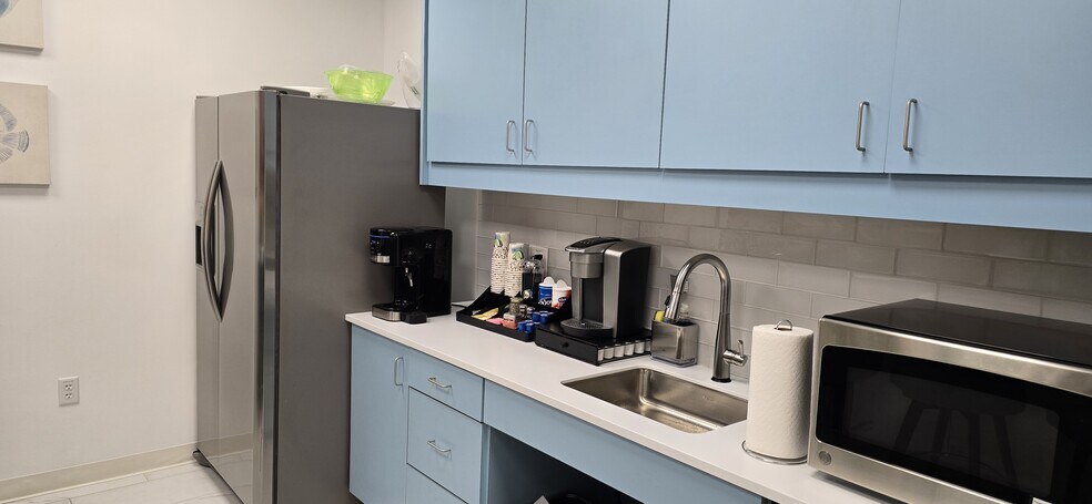More Photos Of 901 S Mopac Expy, Austin Office For Lease