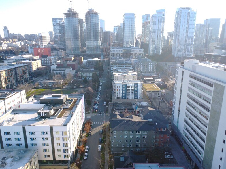 More Photos Of 417 Minor Ave N, Seattle Land For Sale