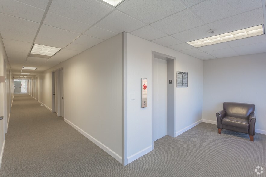 More Photos Of 15899 Los Gatos-Almaden Rd, Los Gatos Medical For Lease