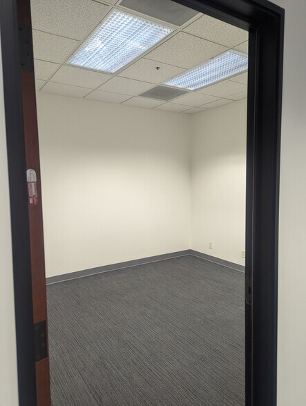 More Photos Of 133 Mission St, Santa Cruz Medical For Lease