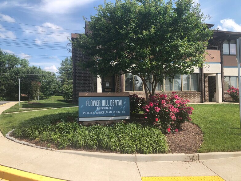More Photos Of 18223-18235 Flower Hill Way, Gaithersburg Medical For Lease