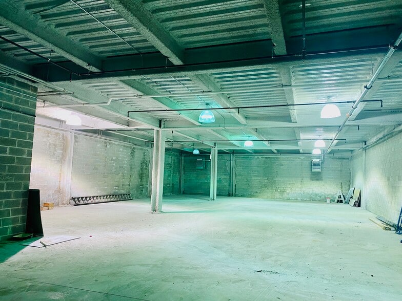 More Photos Of 1957-1959 49th St, Long Island City Loft Creative Space For Sale