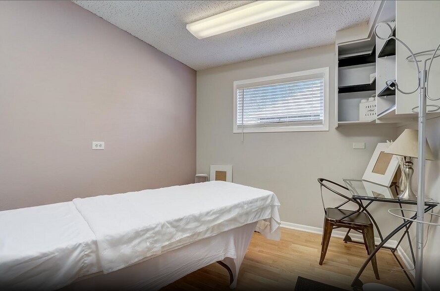 More Photos Of 111 Depot St, Johnson Creek General Retail For Lease