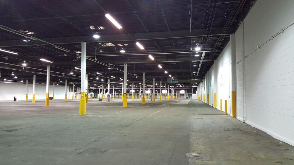 More Photos Of 1 Cape May St, Harrison Distribution For Lease