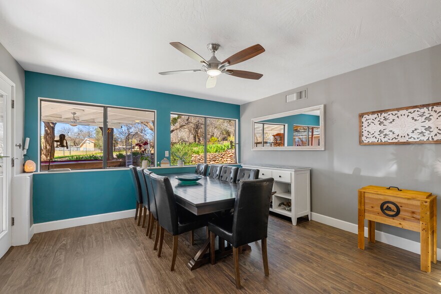 More Photos Of 10580 E Swinging Bridge Ln, Cornville Specialty For Sale