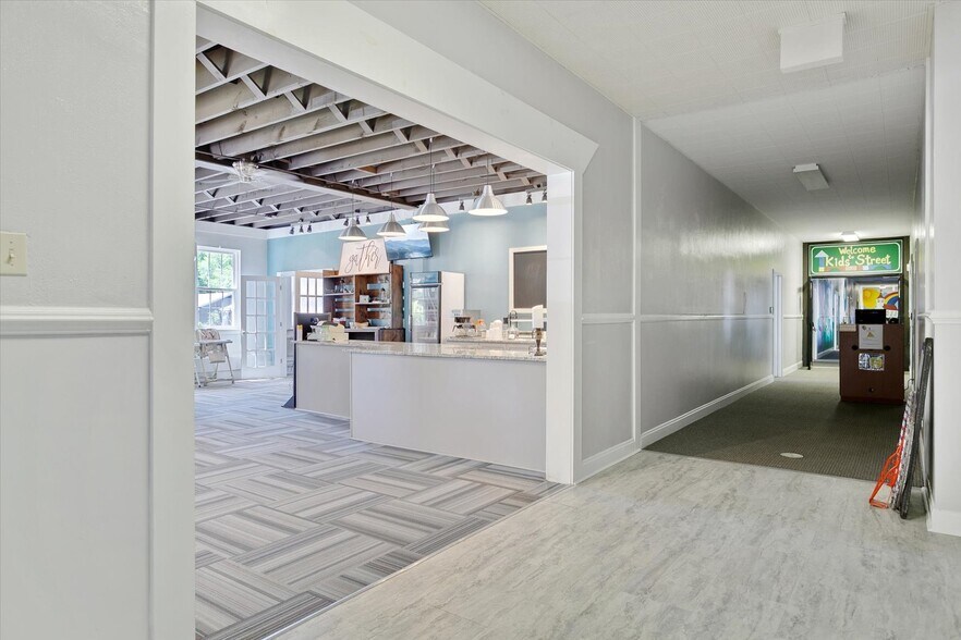 More Photos Of 1228 Todds Ln, Hampton Religious Facility For Sale