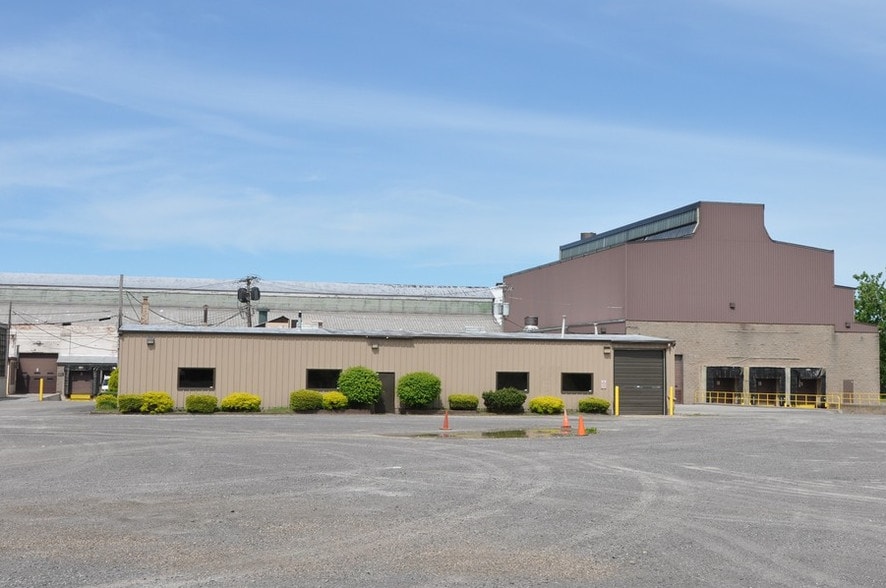 More Photos Of 8-10 Cairn St, Rochester Warehouse For Sale