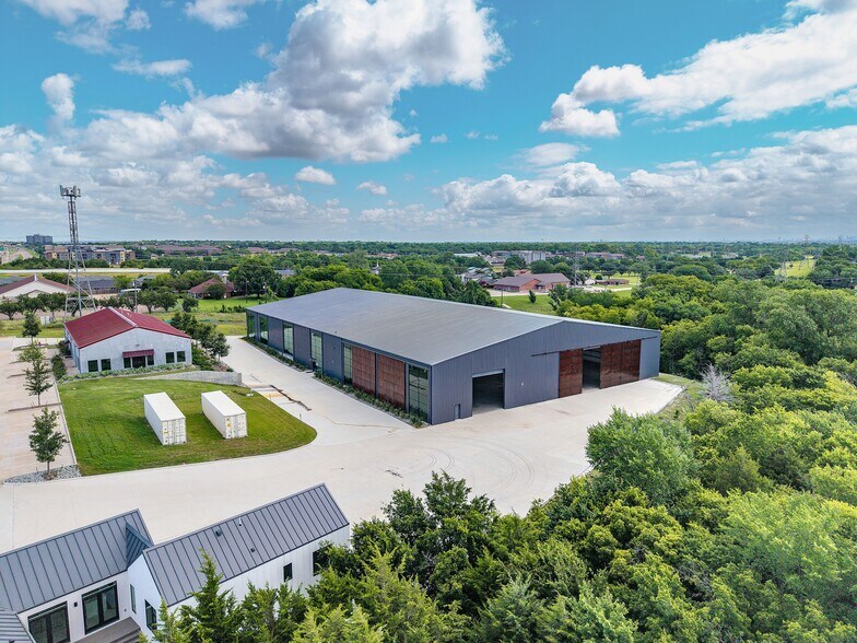 More Photos Of 1771 Robinson Road, Grand Prairie Warehouse For Sale