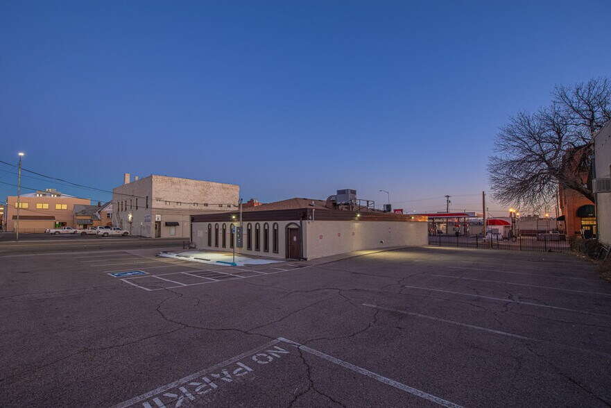 More Photos Of 701 N Grand Ave, Pueblo Office For Sale