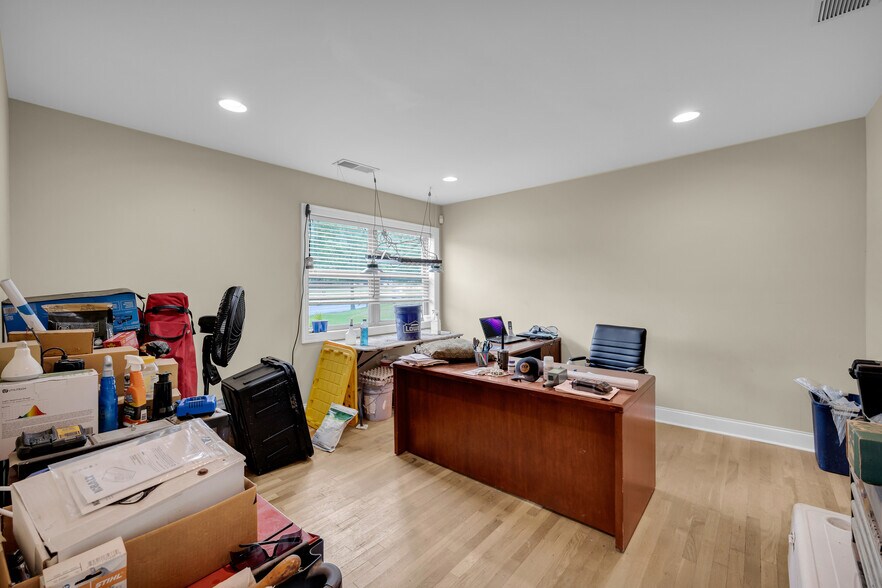 More Photos Of 2642 Loganville Hwy, Grayson Office Residential For Sale
