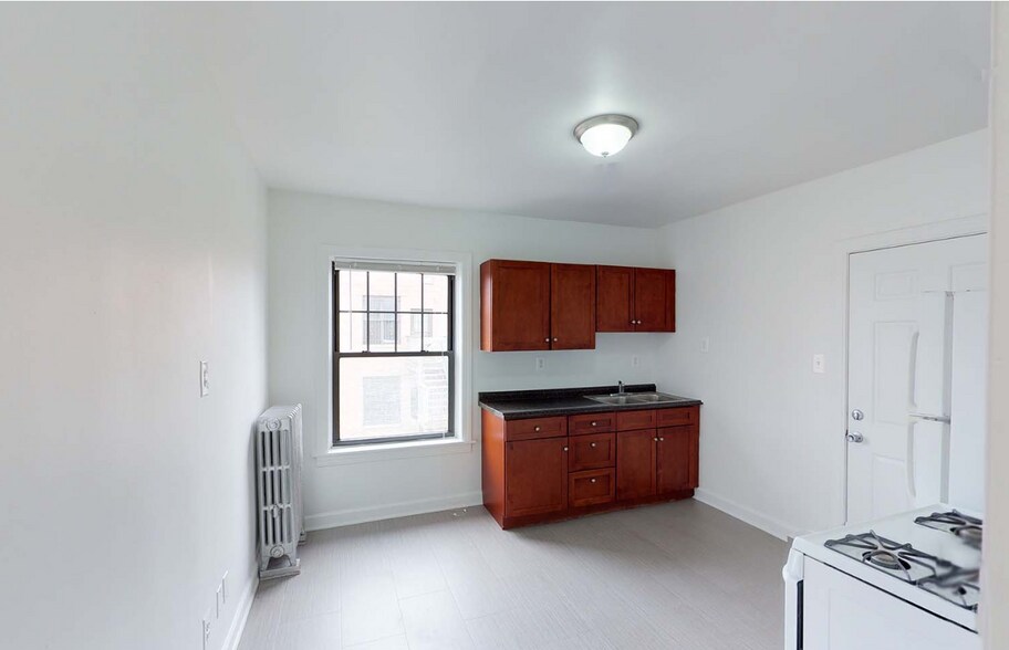 More Photos Of 4455 S Greenwood Ave, Chicago Apartments For Sale