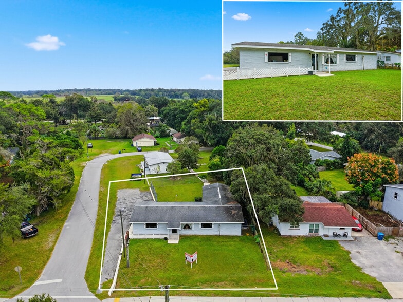 Primary Photo Of 1340 Howell Ave, Brooksville Office For Sale