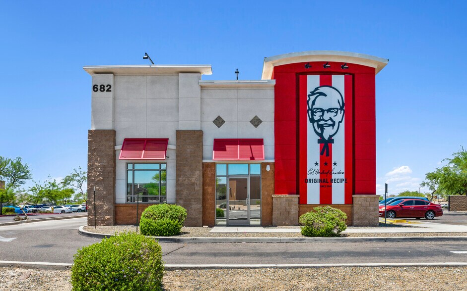 More Photos Of 682 S Watson Rd, Buckeye Fast Food For Sale