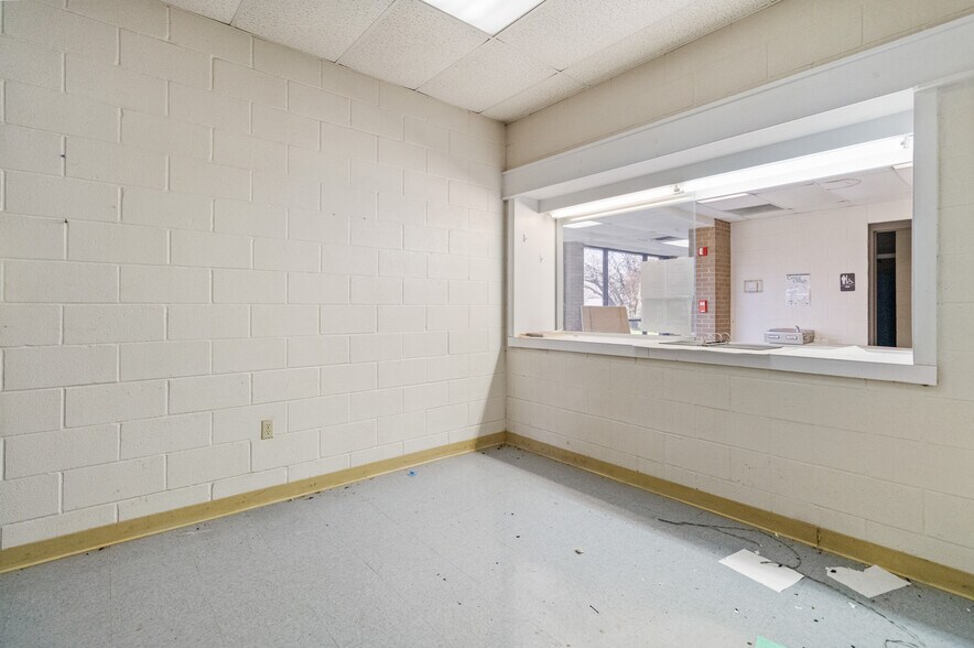 More Photos Of 214 N School St, Winfield Light Distribution For Sale
