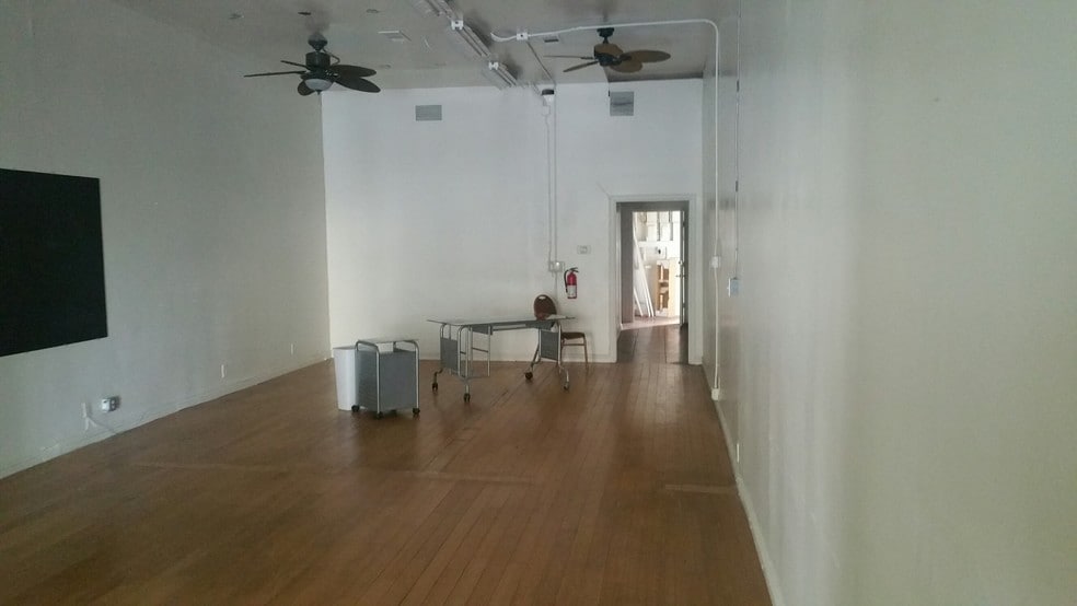 More Photos Of 318-322 S Market St, Inglewood Storefront For Sale