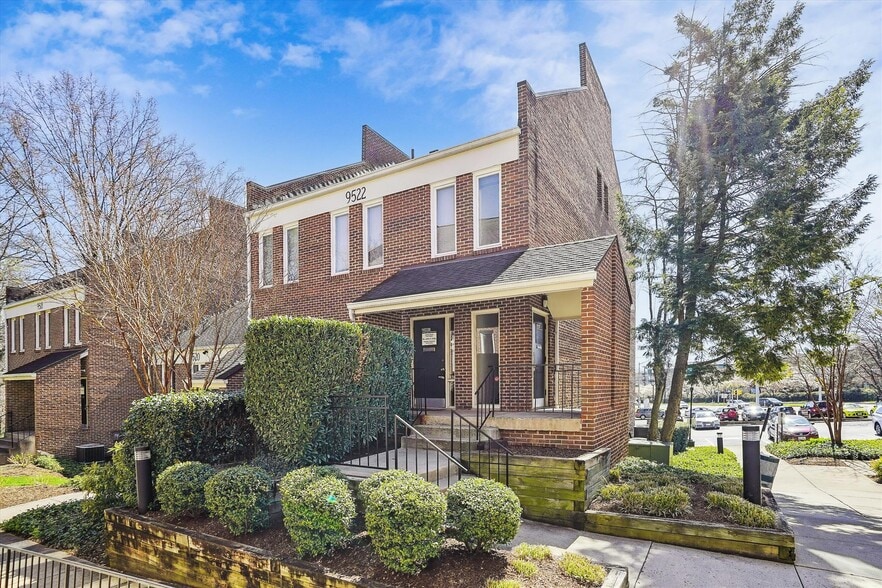 More Photos Of 9522 State Route 29, Fairfax Loft Creative Space For Sale