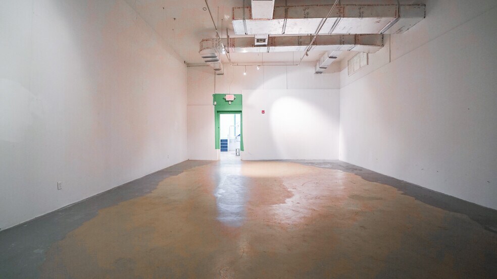 More Photos Of 2534 N Miami Ave, Miami Office For Lease