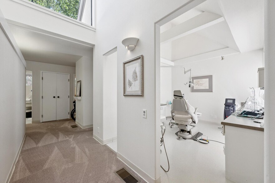 More Photos Of 864-868 2nd St, Santa Rosa Medical For Sale