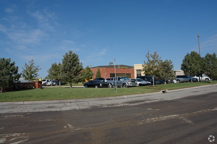 More Photos Of 2060 E Tulsa St, Wichita Cement Gravel Plant For Lease