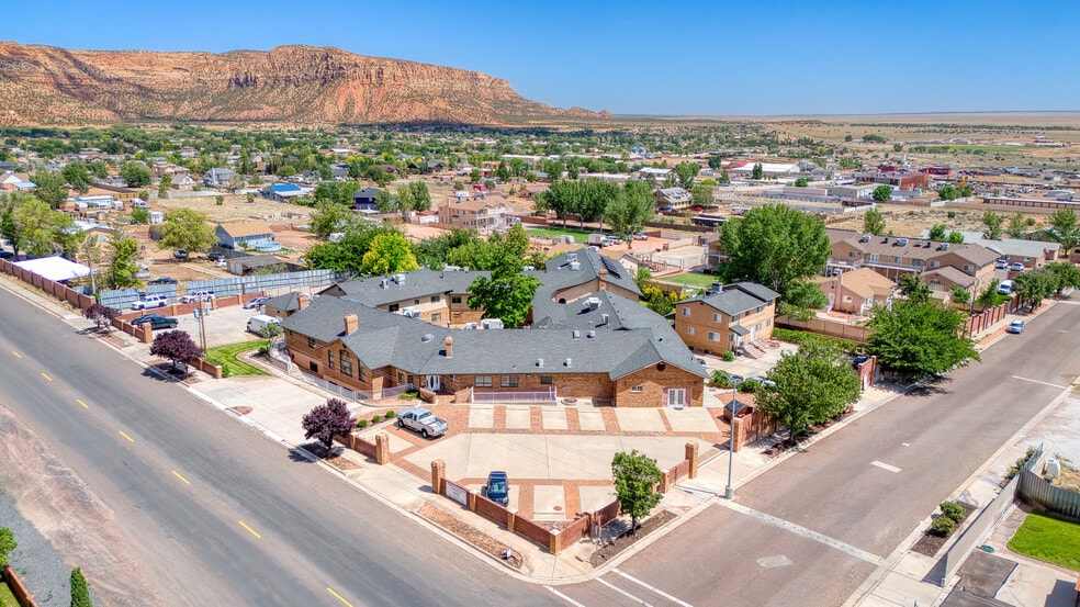 Primary Photo Of 985 W Utah Ave, Hildale Apartments For Sale
