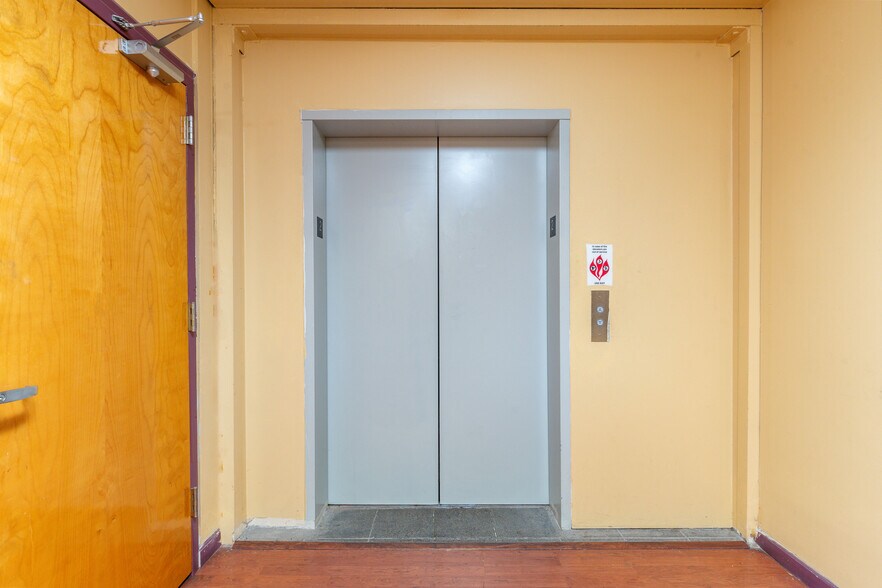 More Photos Of 1939 S Juniper St, Philadelphia Storefront Retail Office For Sale