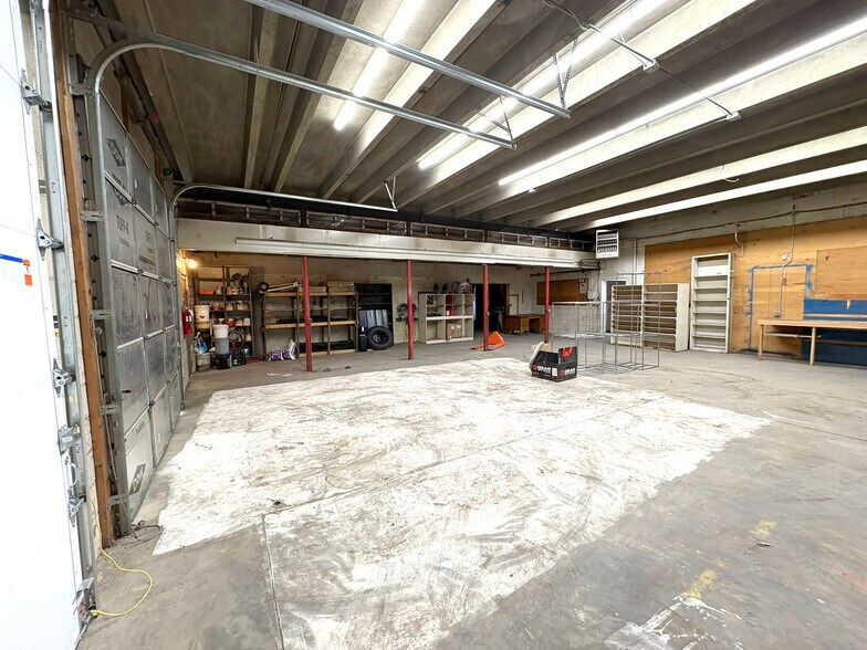 More Photos Of 3434 W 72nd Ave, Westminster Auto Repair For Lease