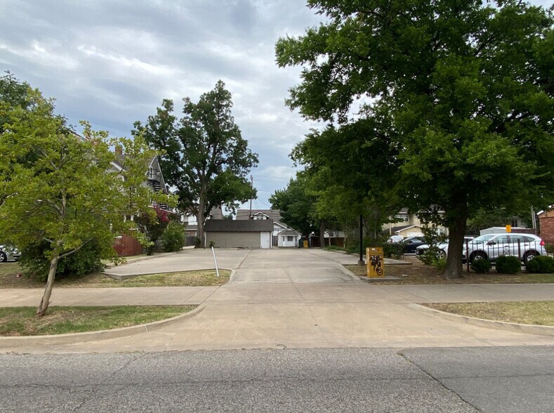 More Photos Of 723 Asp Ave, Norman Land For Sale