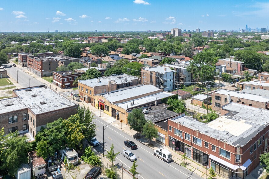 More Photos Of 2206 E 75th St, Chicago Auto Repair For Lease