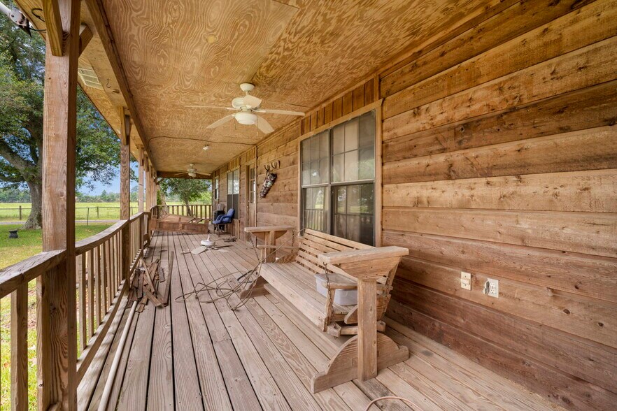 More Photos Of 14630 Hwy 105, Cleveland Land For Sale