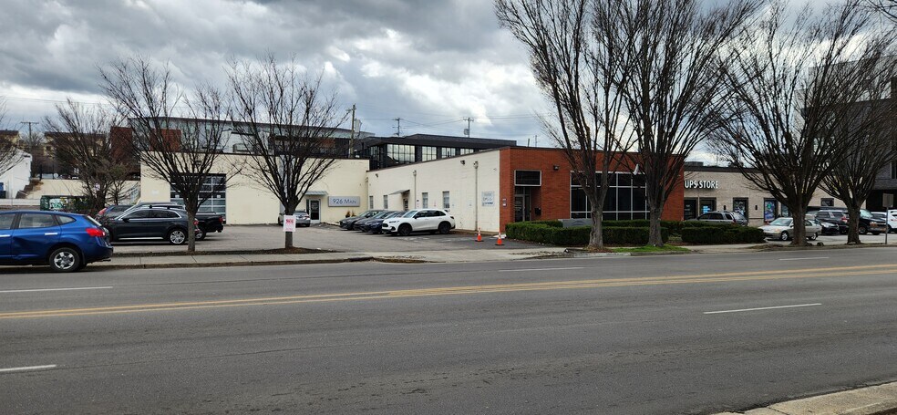 More Photos Of 928 Main St, Nashville Office For Sale