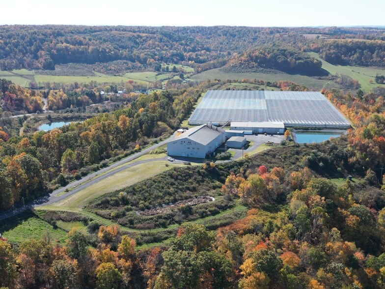 More Photos Of 566 Tomato Dr, Punxsutawney Self Storage For Sale