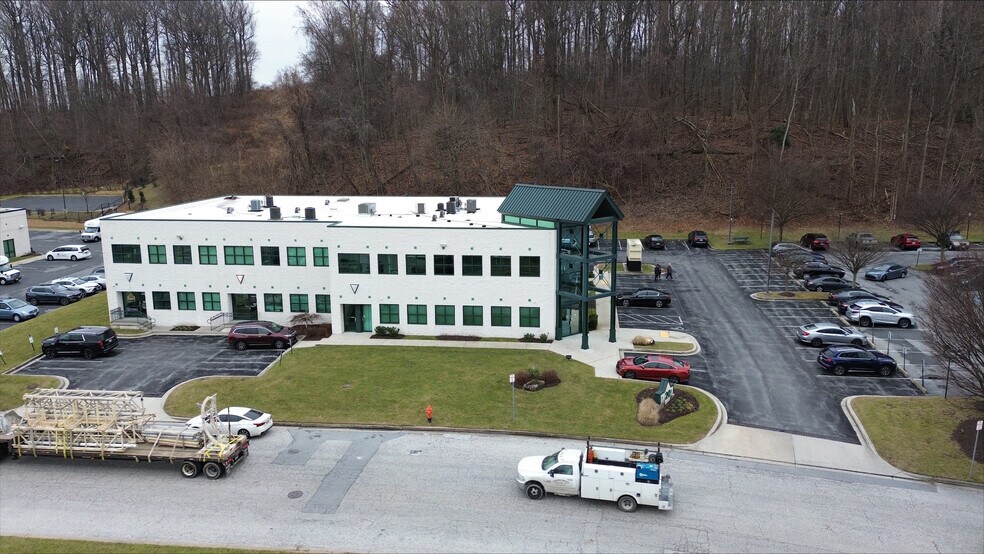 More Photos Of 20 New Plant Ct, Owings Mills Office For Lease