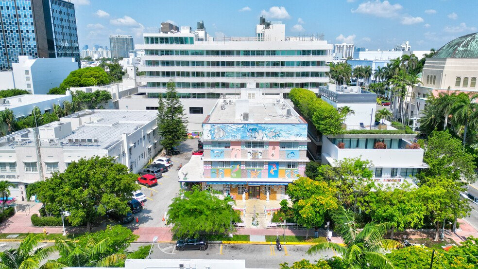 More Photos Of 1680 James Ave, Miami Beach Hotel For Sale