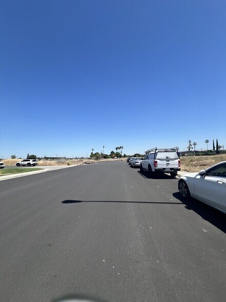 More Photos Of 301 Kiernan Ave, Modesto Land For Sale
