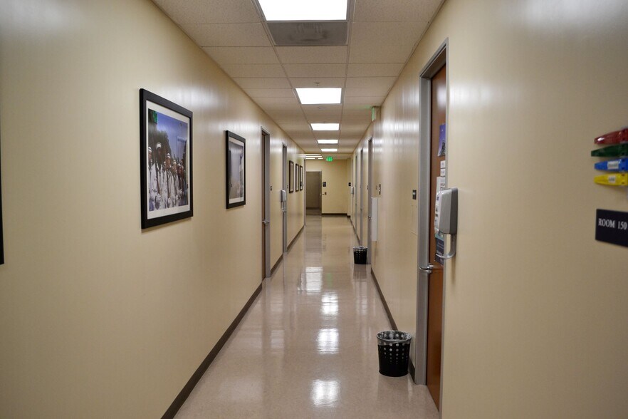 More Photos Of 1690 Universe Cir, Oxnard Medical For Sale