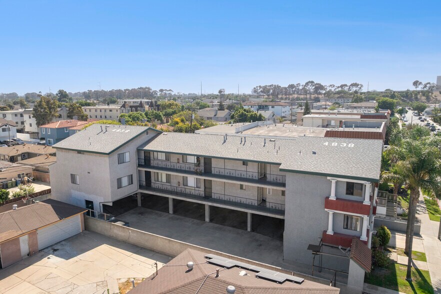 More Photos Of 4838 W 118th St, Hawthorne Apartments For Sale