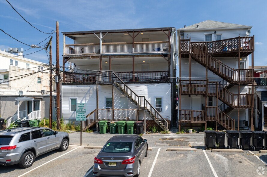 More Photos Of 56-58 S Broadway, Pitman Apartments For Sale