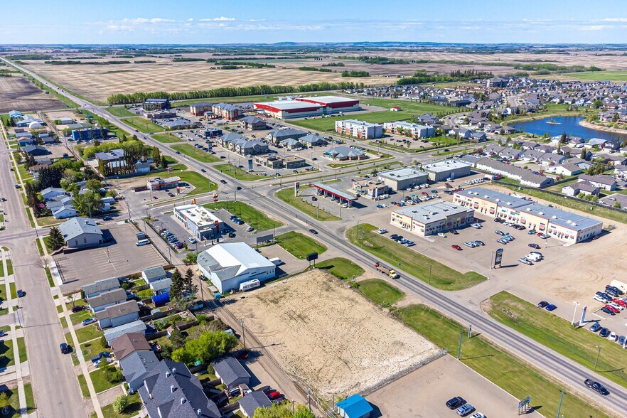 More Photos Of 1815 50 Ave, Lloydminster Land For Sale