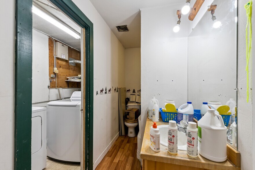 More Photos Of 2205 Lake Tahoe Blvd, South Lake Tahoe Storefront Retail Office For Sale