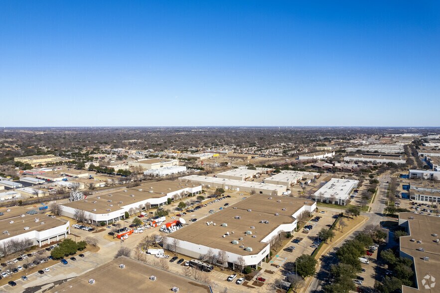 More Photos Of 1111 Jupiter Rd, Plano Unknown For Lease