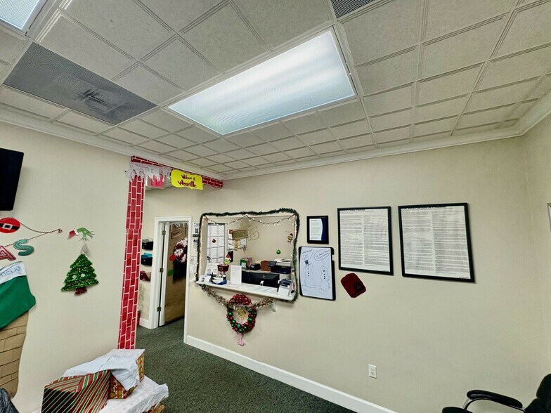 More Photos Of 550 Highway 85 N, Niceville Medical For Lease