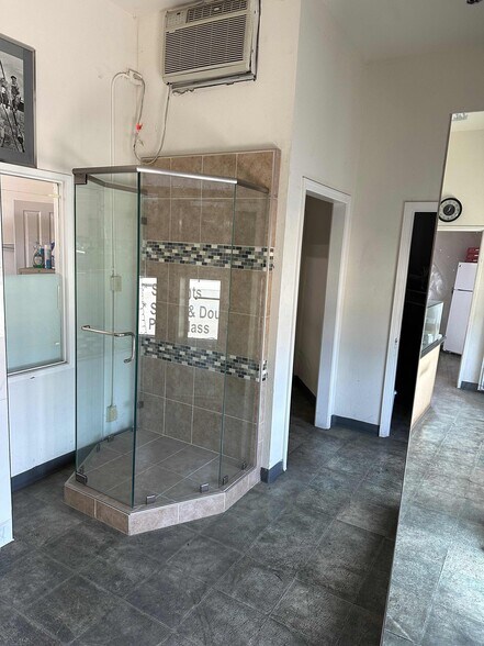 More Photos Of 499 Salmar Ave, Campbell Unknown For Lease