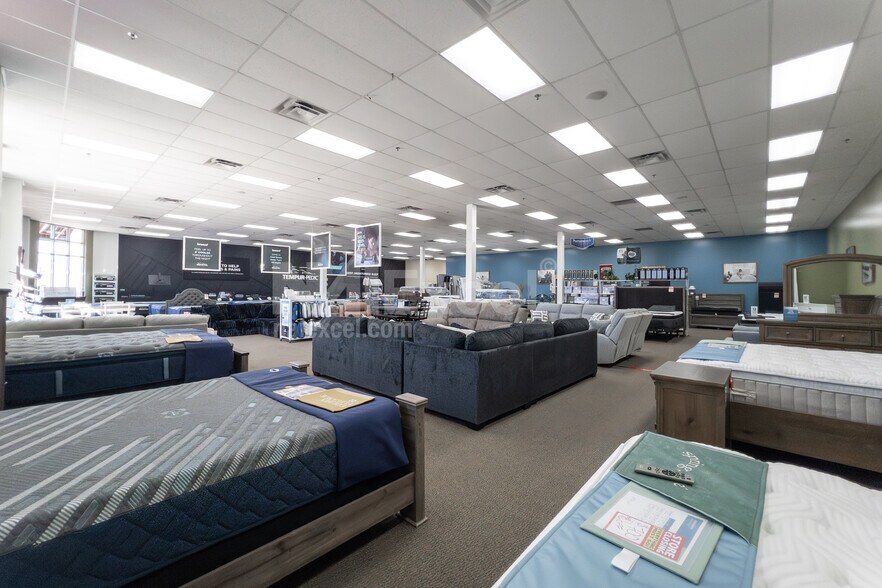 More Photos Of 114 N Main St, Cedar City Storefront For Lease