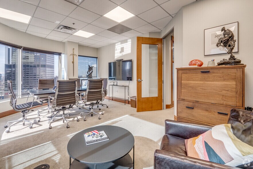 More Photos Of 1800 Glenarm Pl, Denver Office For Lease