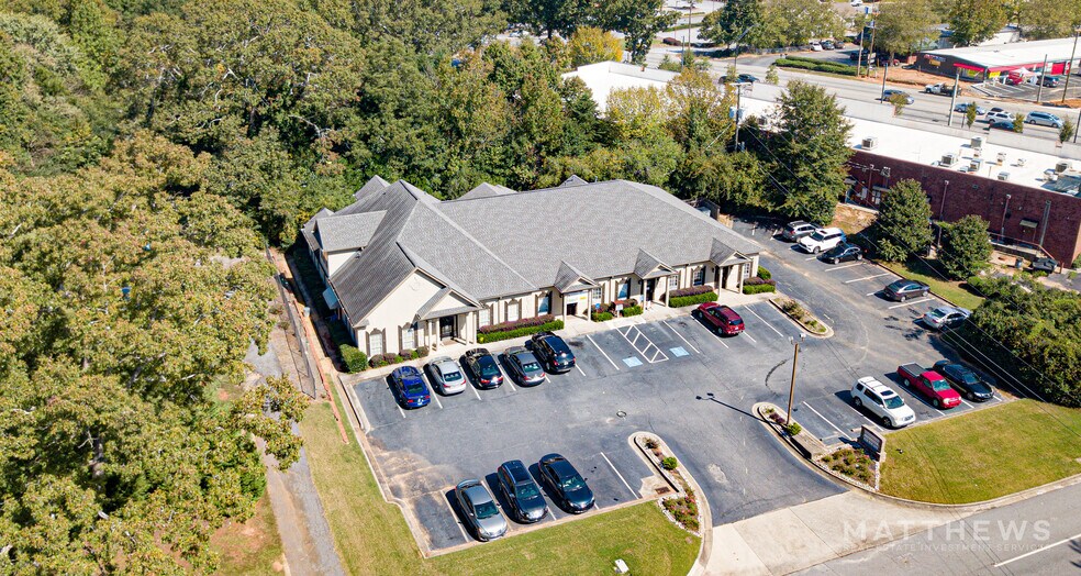 More Photos Of 2176 Oak Rd, Snellville Medical For Lease