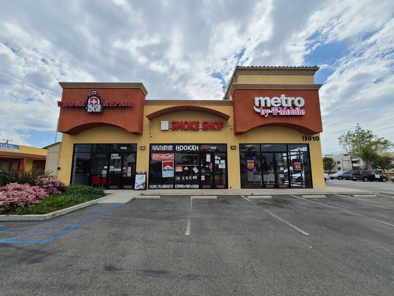 More Photos Of 15008-15010 Mulberry Dr, Whittier Freestanding For Sale