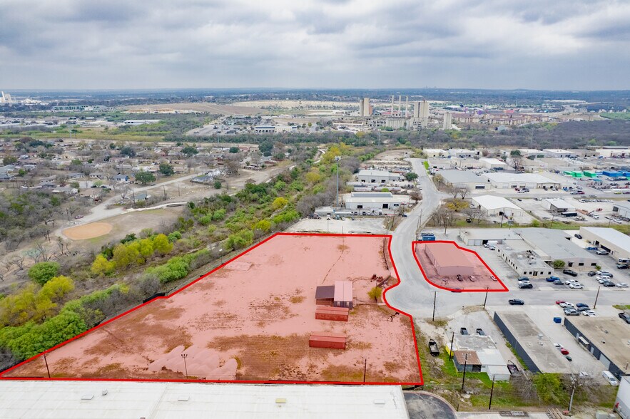 More Photos Of 9711 Cobb St, San Antonio Land For Lease