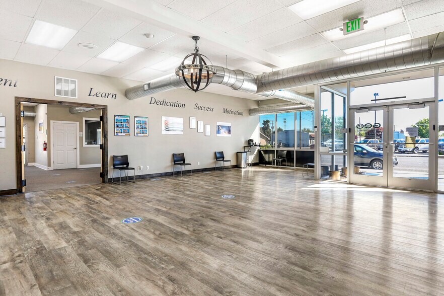 More Photos Of 510 2nd Ave S, Twin Falls General Retail For Lease