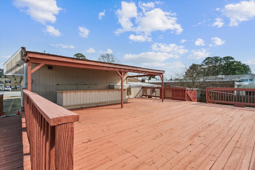 More Photos Of 1721 N King St, Hampton Daycare Center For Sale